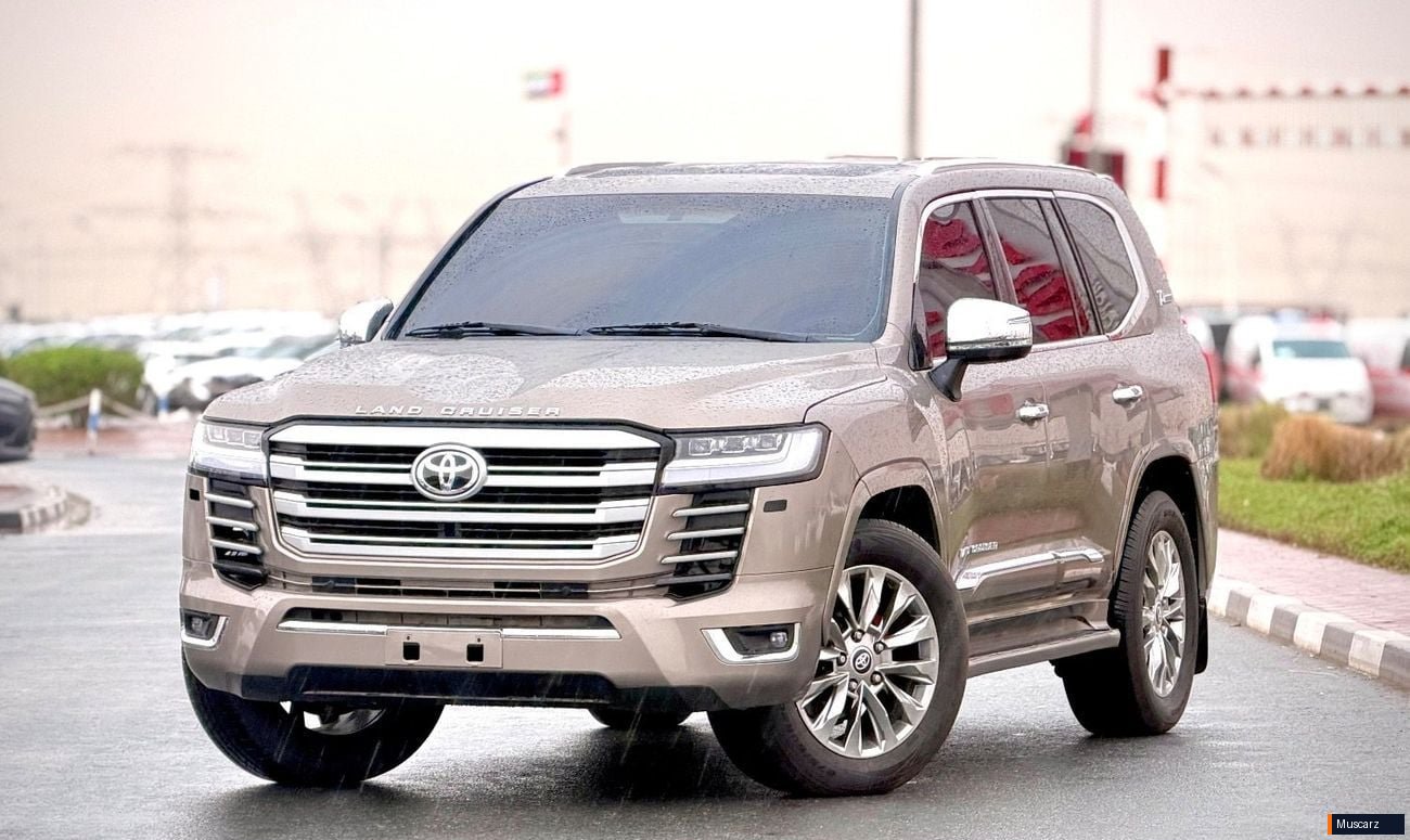 Used 2019 Toyota Land Cruiser GXR for sale in UAE | GCC Spec Toyota Land Cruiser GXR Review