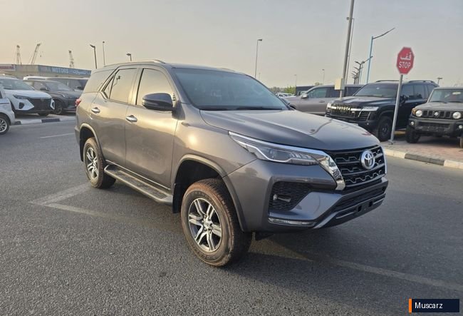 Used 2026 Toyota Fortuner GXR for sale in UAE | GCC Spec Toyota Fortuner GXR Review